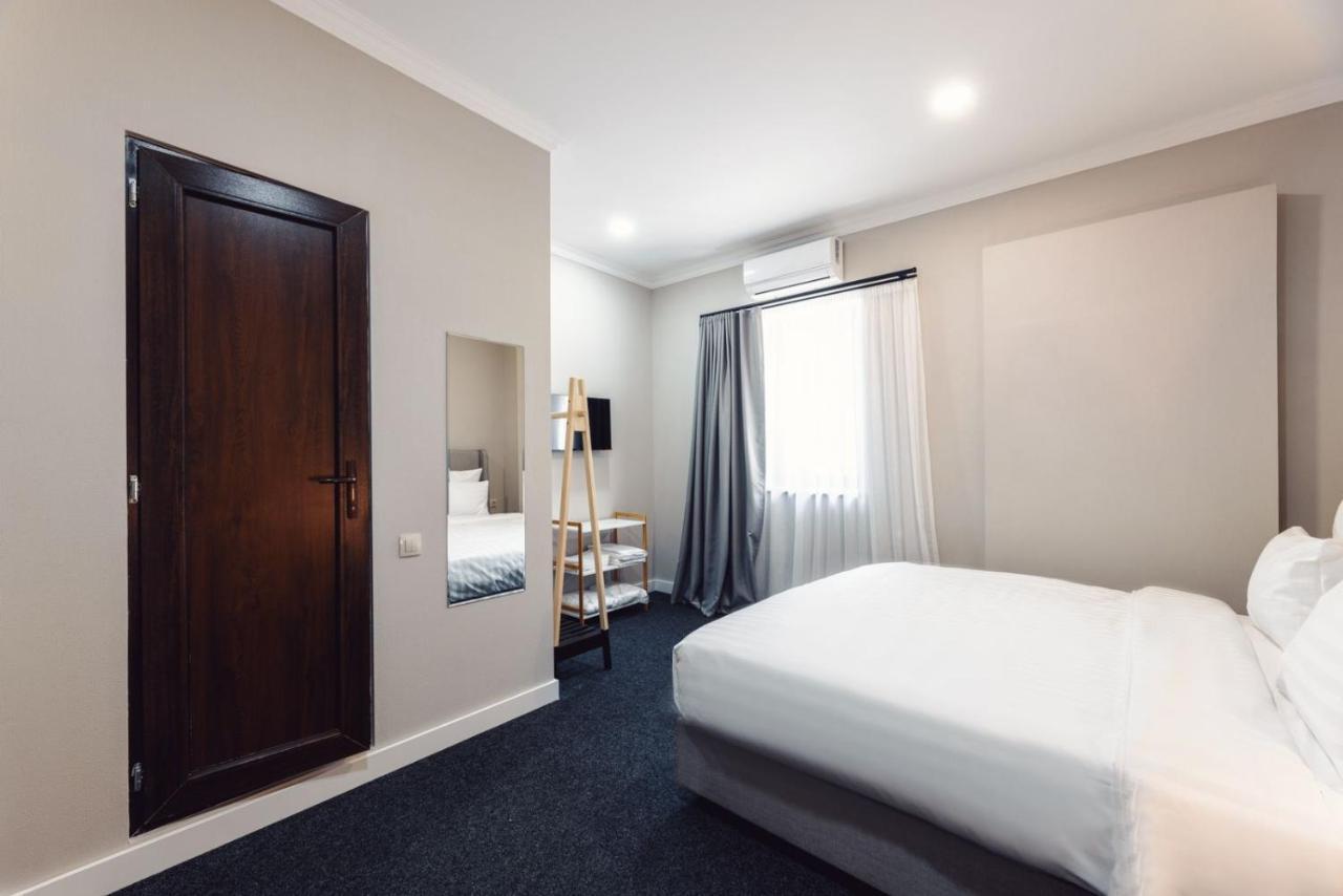 Salve Hotell Tbilisi Exteriör bild